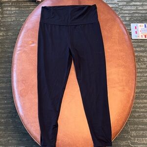 Hatch Before, After, During legging size medium. Black. Excellent condition.